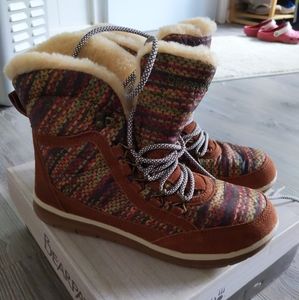 New Bearpaw Water Repellent Ruby Boots 9M